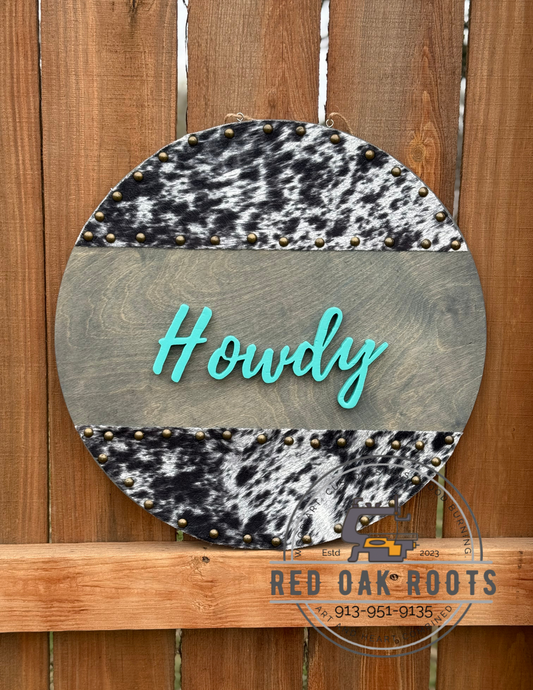 “Howdy” - 18” wood door hanger
